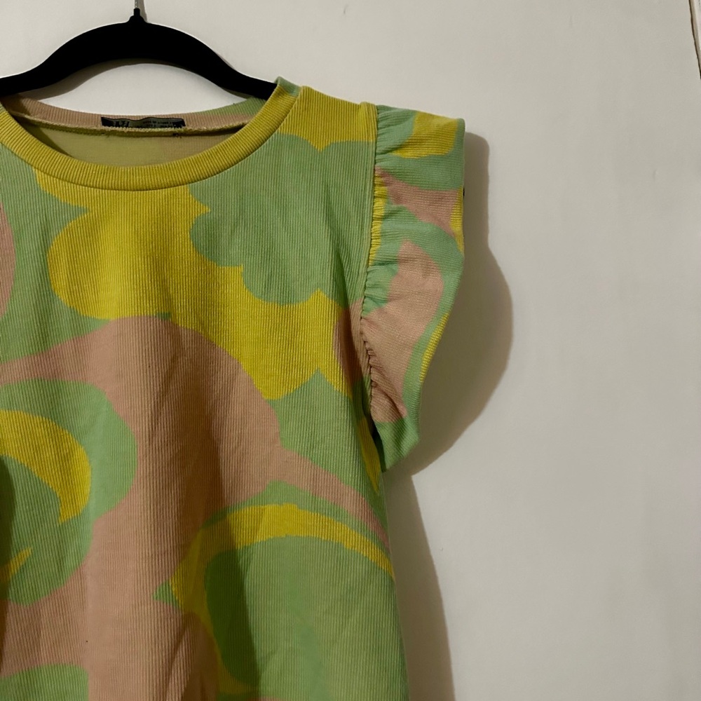 Zara Ruffled Pastel Top - Picture 4 of 11
